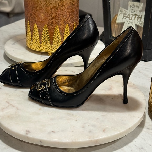 DOCE & GABBANA - AUTHENTIC — Peep Toe Pumps with Buckle Strap Heels - SIZE: 38 - Picture 4 of 16